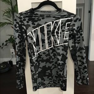 Youth boys Nike dri-fit long sleeve shirt